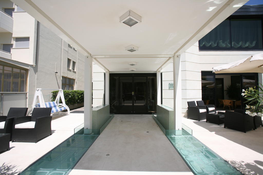 Hotel Delle Nazioni ميلانو ماريتيما المظهر الخارجي الصورة