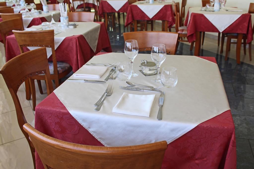 Hotel Delle Nazioni ميلانو ماريتيما المظهر الخارجي الصورة