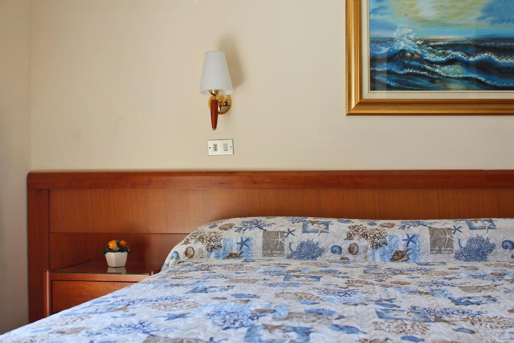 Hotel Delle Nazioni ميلانو ماريتيما المظهر الخارجي الصورة