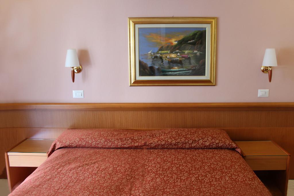 Hotel Delle Nazioni ميلانو ماريتيما المظهر الخارجي الصورة